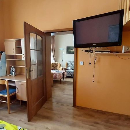Apartment Ferdinand Карлови Вари Екстериор снимка